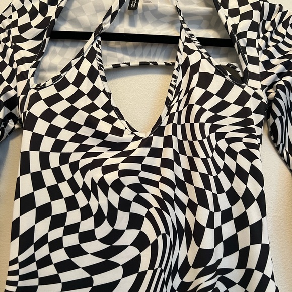 Funky trippy dress - Picture 4 of 6